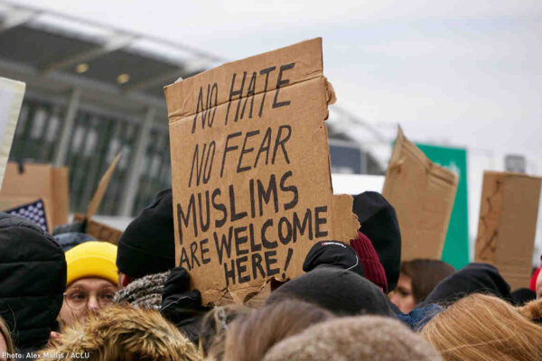 web17-jfkmuslimbanprotest1160x768_0.jpg