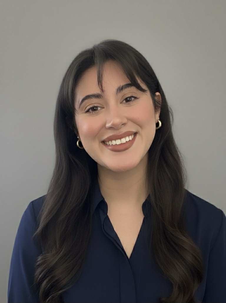 Image of Marisol smiling