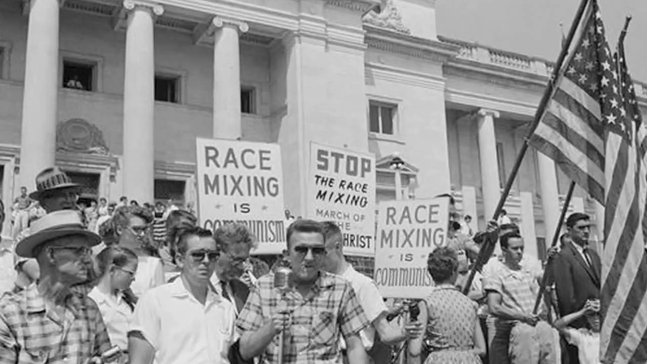 Murray Galinson's prom story